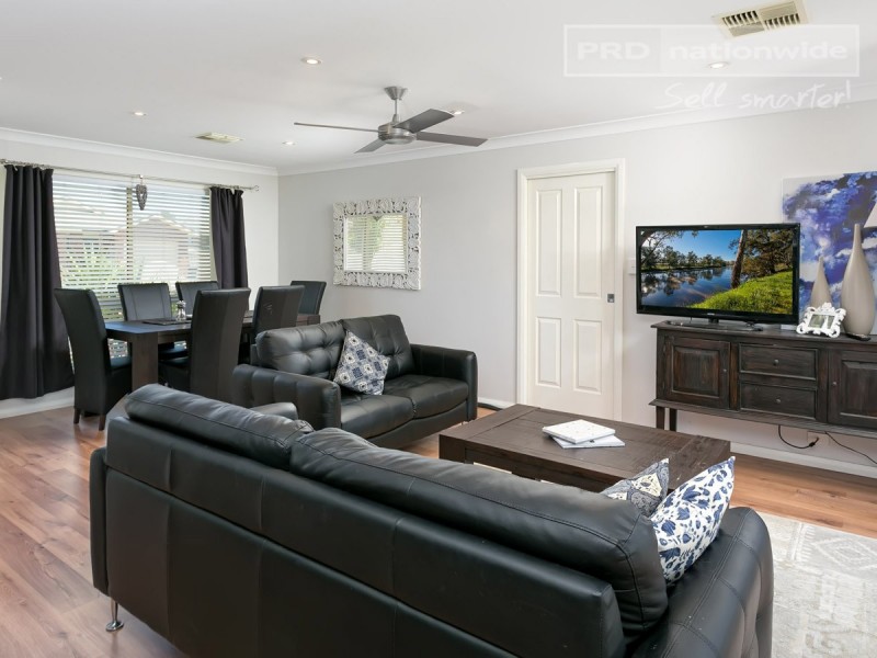 2 Evatt Street, Lloyd NSW 2650