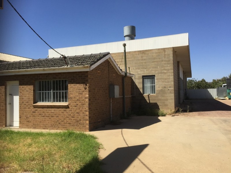 13 Mortimer Place, Wagga Wagga NSW 2650