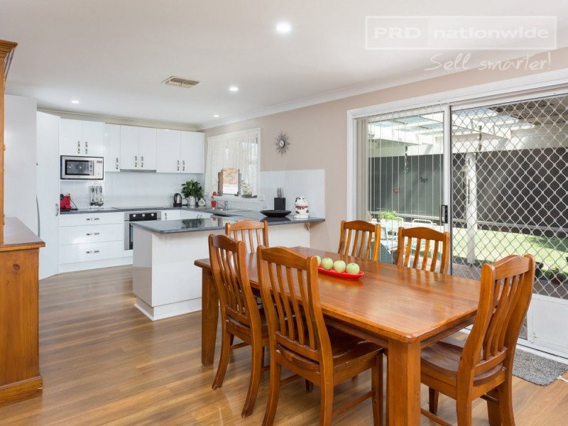 23 Eldershaw Drive, Forest Hill NSW 2651
