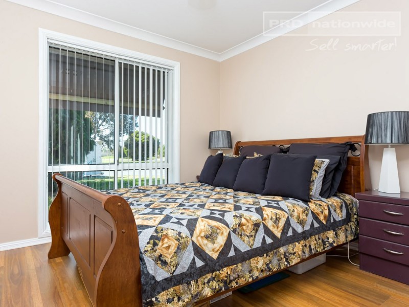 23 Eldershaw Drive, Forest Hill NSW 2651