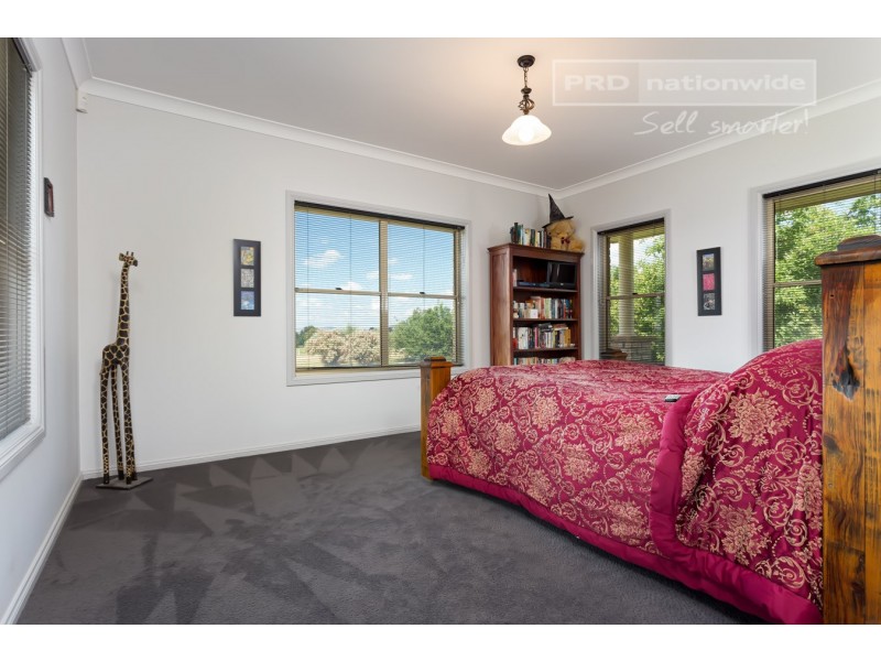 24 Lilli Pilli Place, Springvale NSW 2650