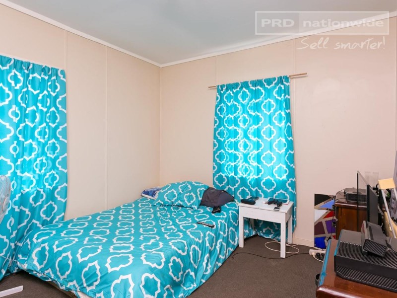 33 Blamey Street, Turvey Park NSW 2650