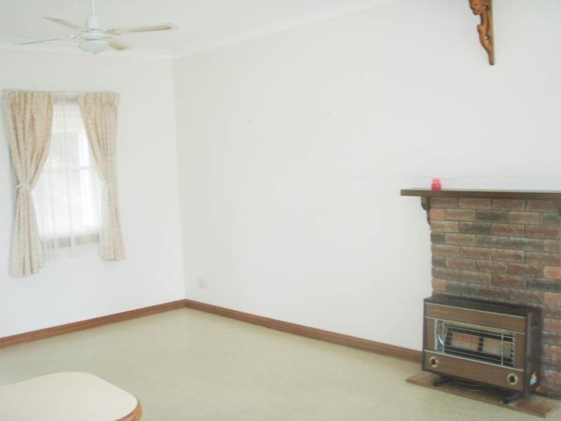 - Kia Ora Down, Old Narandera Rd, Euberta NSW 2650