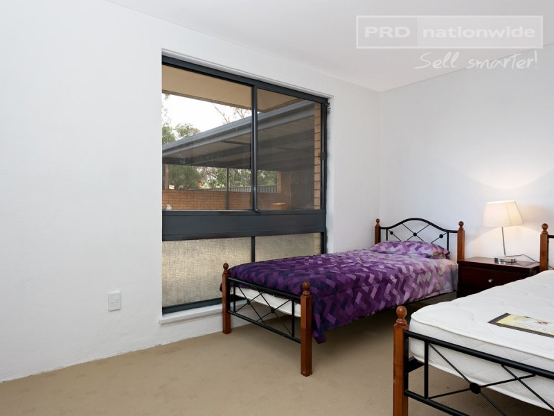 1/12 Salmon Street, Wagga Wagga NSW 2650