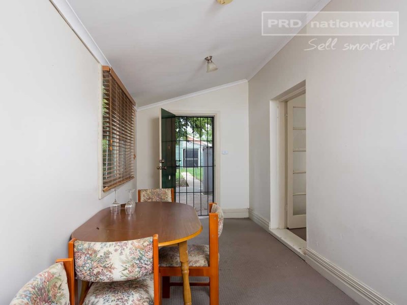 6 Sheppard Street, Wagga Wagga NSW 2650