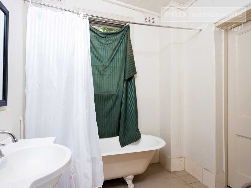 6 Sheppard Street, Wagga Wagga NSW 2650