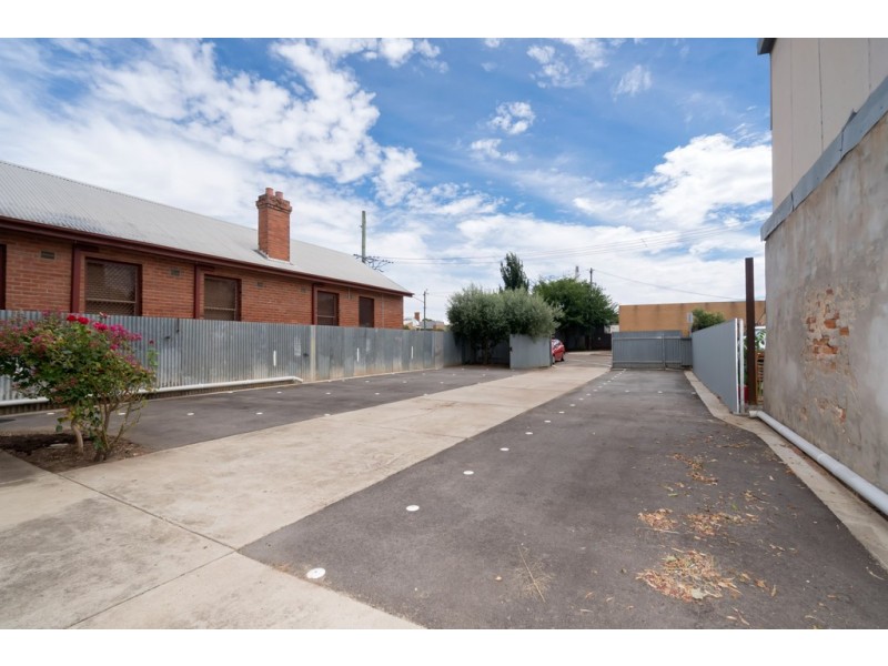 15 Gurwood Street, Wagga Wagga NSW 2650