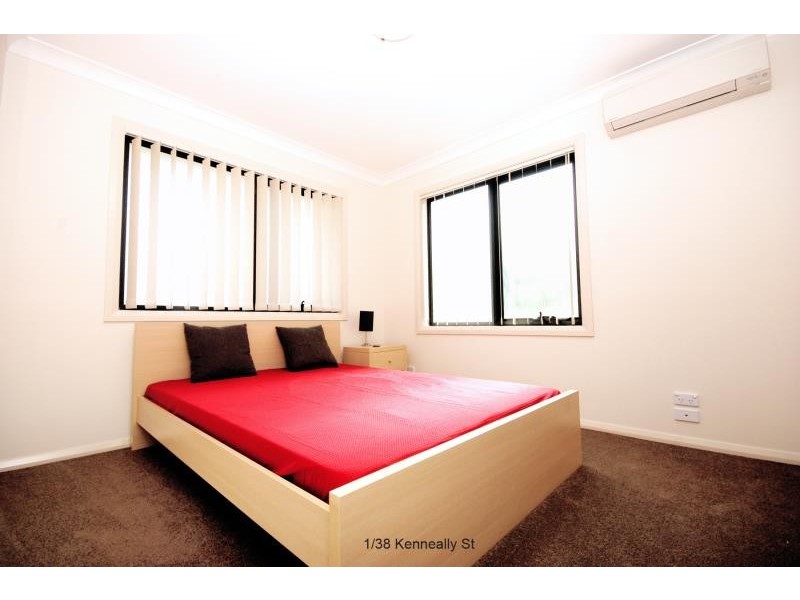 9/38 Kenneally Street, Kooringal NSW 2650