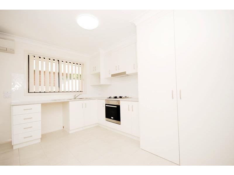 9/38 Kenneally Street, Kooringal NSW 2650