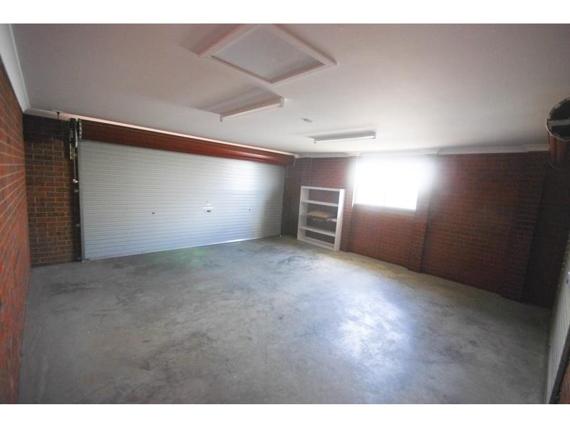 42 Rainbow Drive, Estella NSW 2650