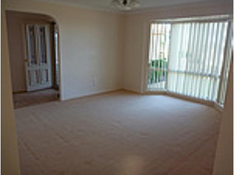 10 Selwyn Place, Tatton NSW 2650