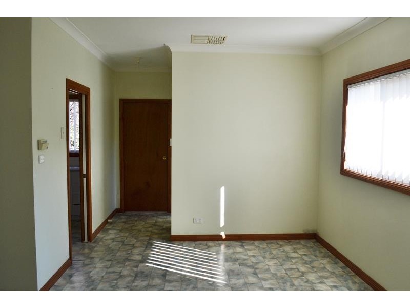 2A Sullivan Street, Wagga Wagga NSW 2650