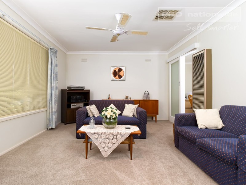 9 Holloway Street, Tolland NSW 2650