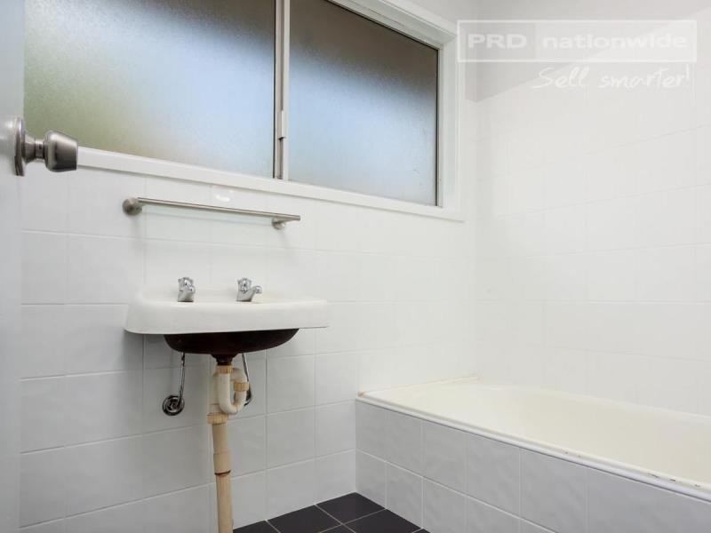 3 Marshall Street, Ashmont NSW 2650