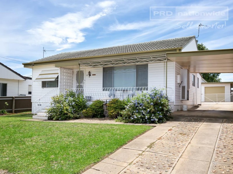 37 Beltana Avenue, Mount Austin NSW 2650