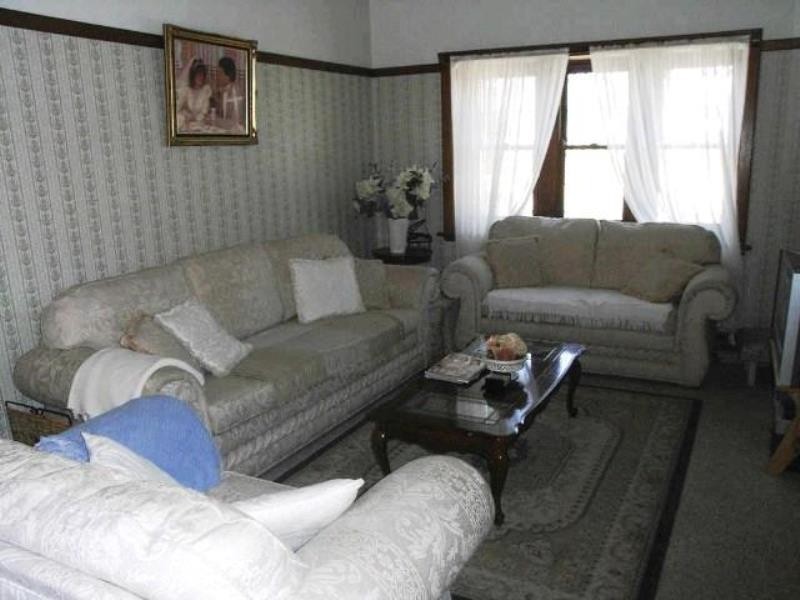 18 Turner Street, Turvey Park NSW 2650