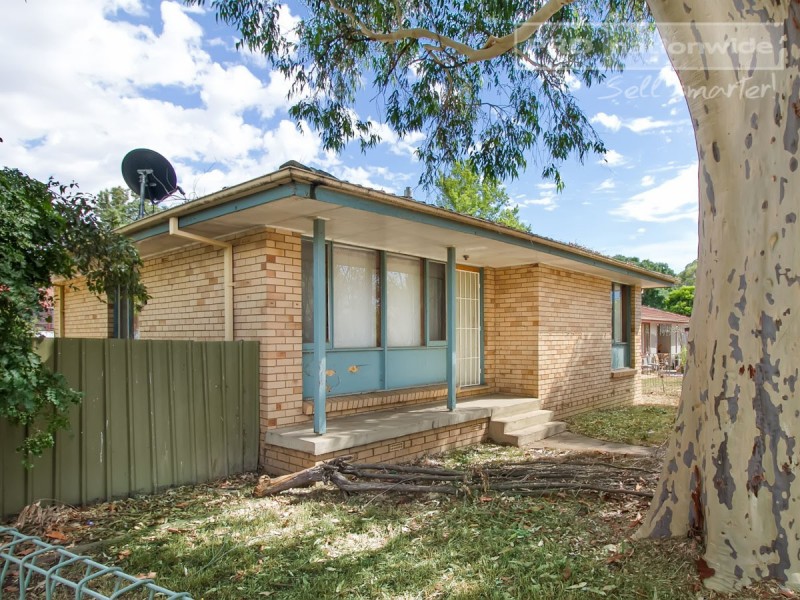 161 Raye Street, Tolland NSW 2650