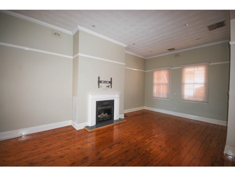 2/30 Fitzmaurice Street, Wagga Wagga NSW 2650