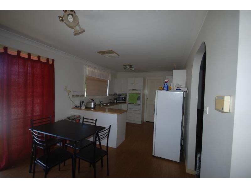 2/19 Horsley Street, Wagga Wagga NSW 2650