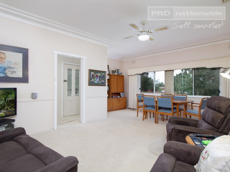 153 Bourke Street, Mount Austin NSW 2650