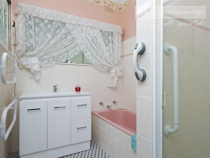 153 Bourke Street, Mount Austin NSW 2650