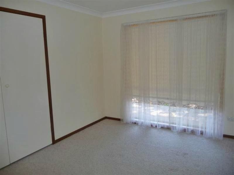 48 Pugsley Avenue, Estella NSW 2650