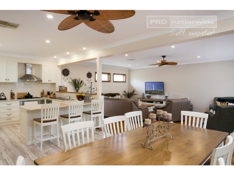 23 Vestey Street, Wagga Wagga NSW 2650