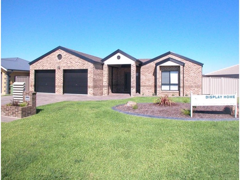 3 Yoogali Street, Glenfield Park NSW 2650