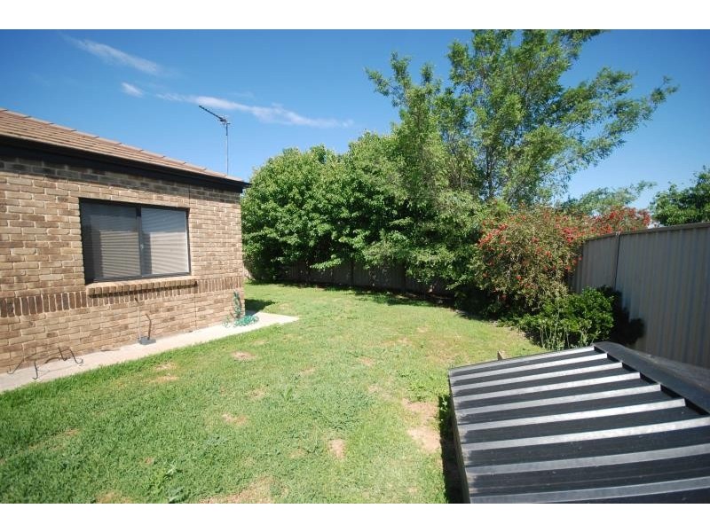 3 Yoogali Street, Glenfield Park NSW 2650 Floorplan