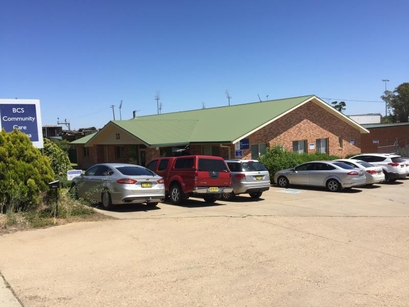 13 Railway Street, Wagga Wagga NSW 2650