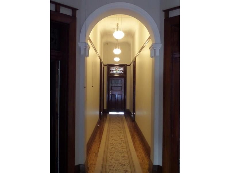 60 Gurwood Street, Wagga Wagga NSW 2650