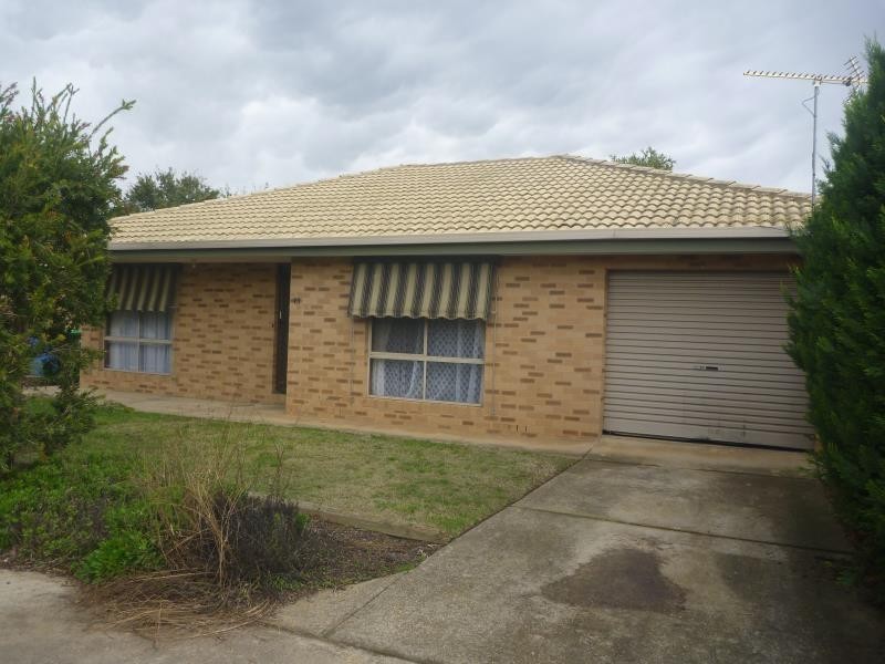 15/3 Leena Place, Wagga Wagga NSW 2650