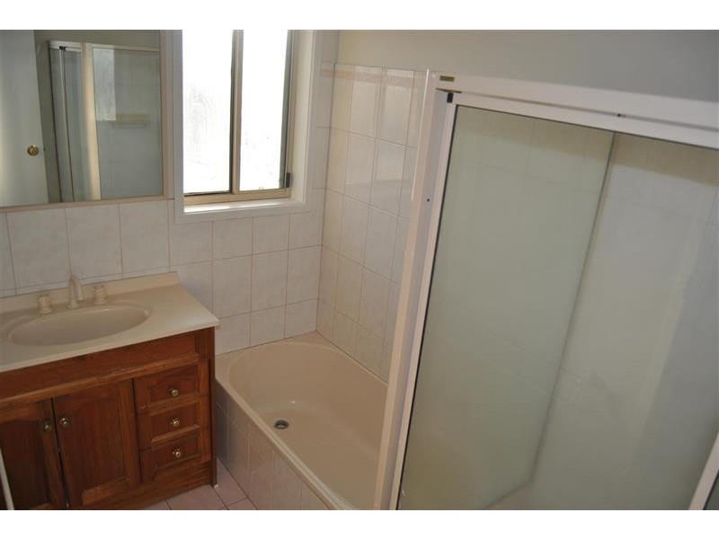 5/34 Lonergan Place, Wagga Wagga NSW 2650