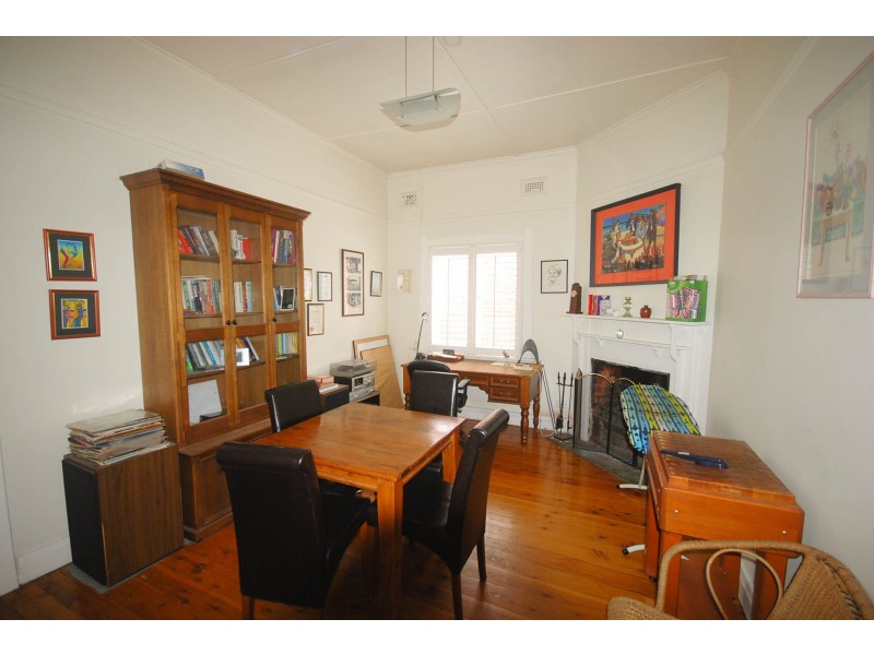 208 Edward Street, Wagga Wagga NSW 2650