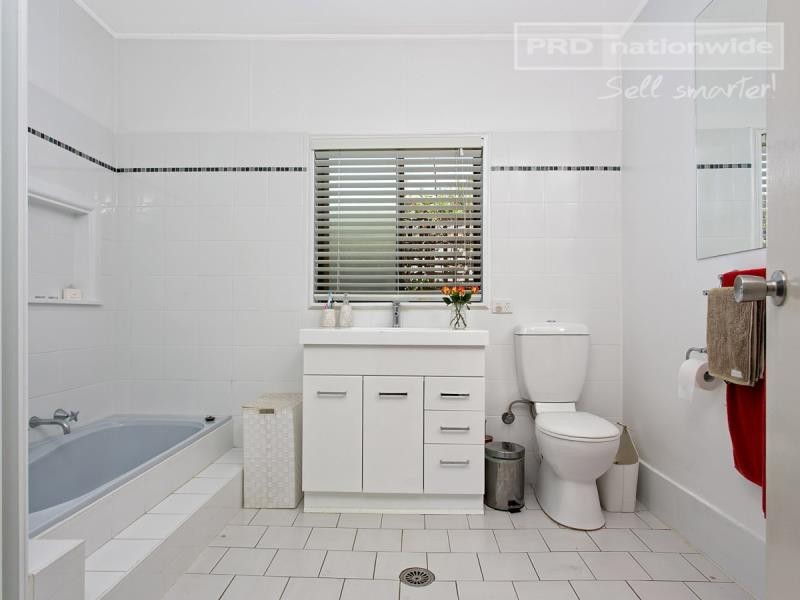 15 Evan Street, Wagga Wagga NSW 2650