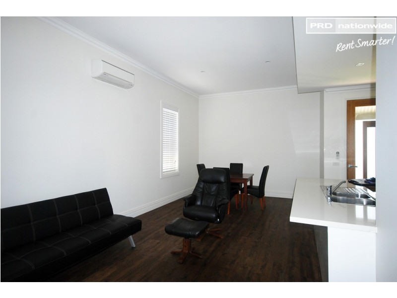 52A Slocum Street, Wagga Wagga NSW 2650