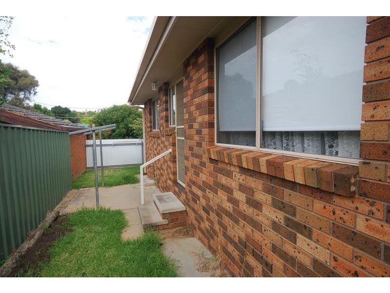 1/36 Kenneally Street, Kooringal NSW 2650