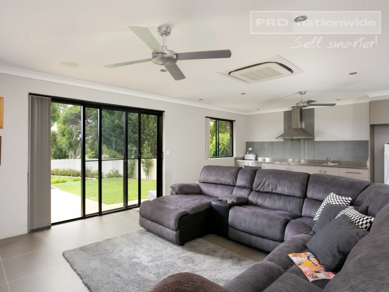 17 Fitzroy Street, Tatton NSW 2650