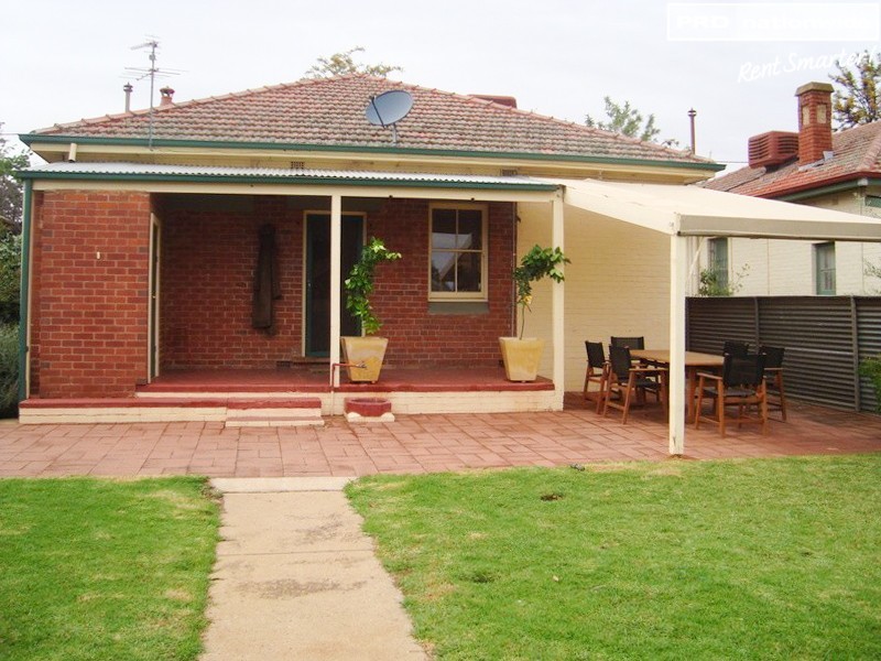 45 Brookong Avenue, Wagga Wagga NSW 2650