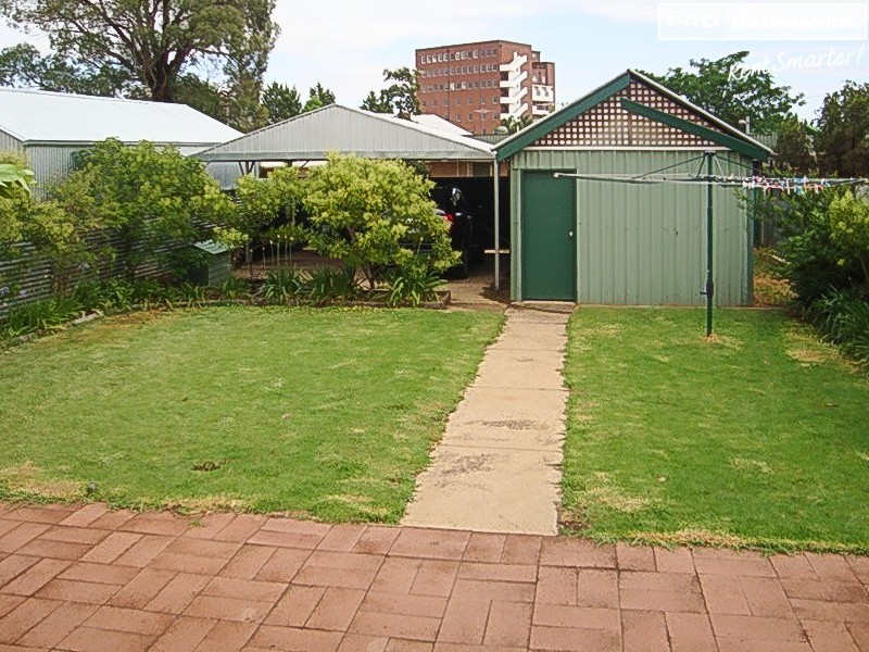 45 Brookong Avenue, Wagga Wagga NSW 2650