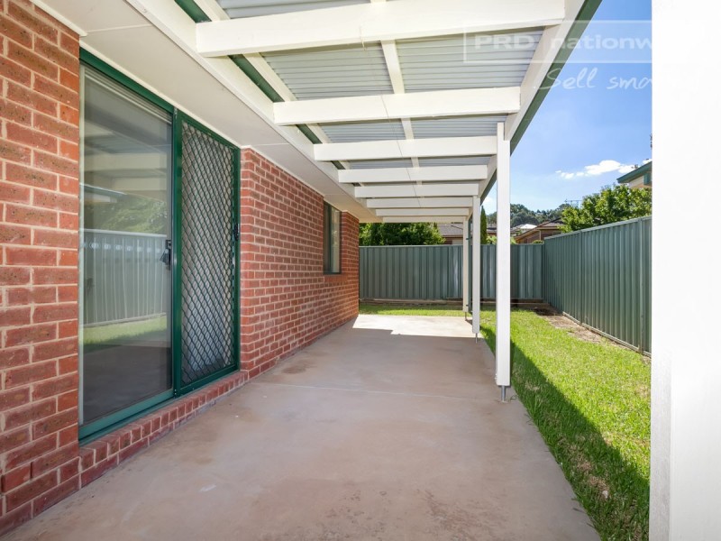 1/1 Lachlan Place, Tatton NSW 2650