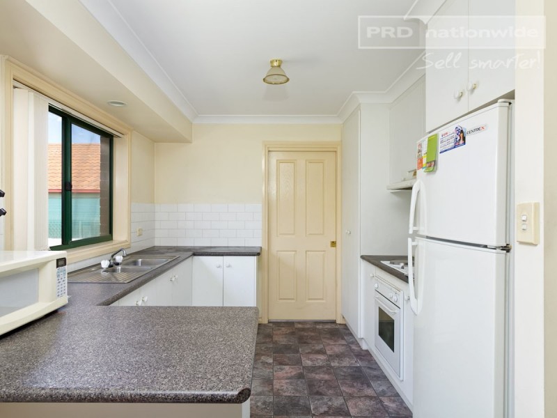 1/1 Lachlan Place, Tatton NSW 2650