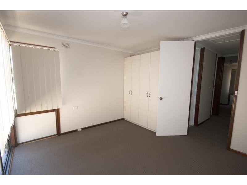 1 Connorton Avenue, Ashmont NSW 2650