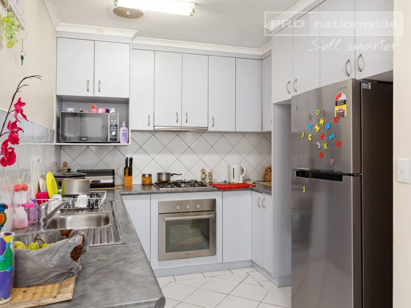 15 Jenkins Street, Ashmont NSW 2650