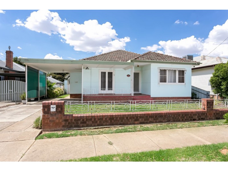 25 Darlow Street, Wagga Wagga NSW 2650