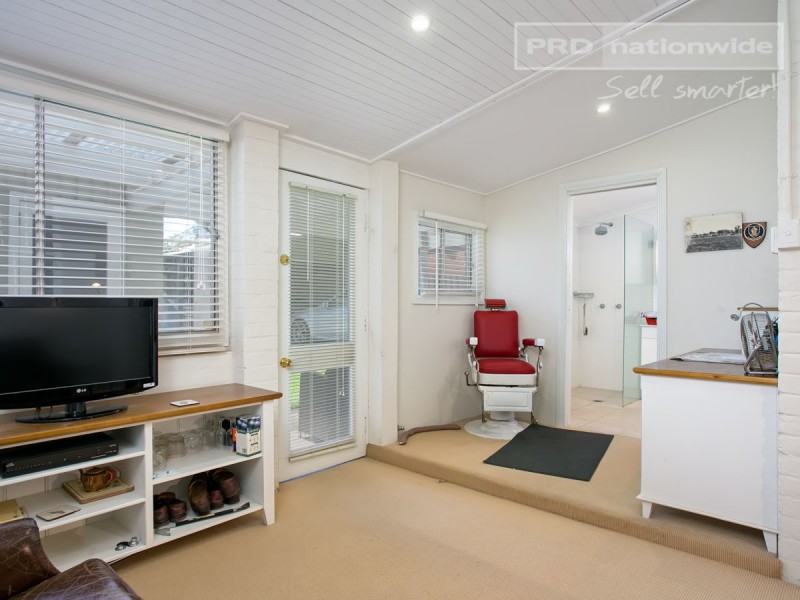 107 Tompson Street, Wagga Wagga NSW 2650