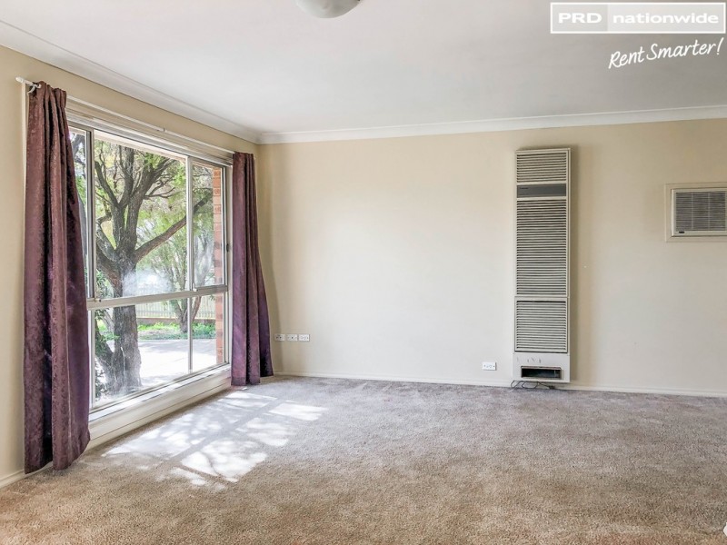 107 Undurra Drive, Glenfield Park NSW 2650