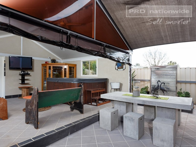 80 Veale Street, Ashmont NSW 2650