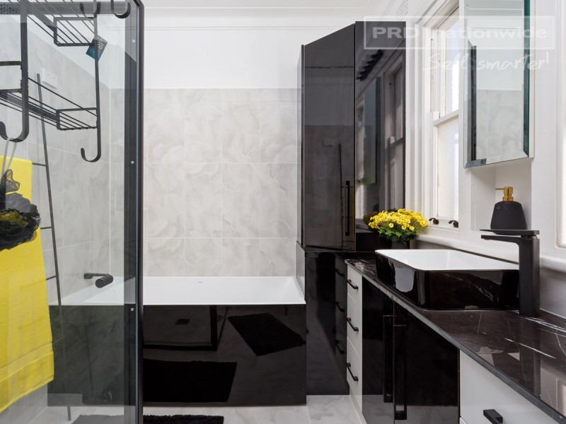 95 Fernleigh Road, Turvey Park NSW 2650