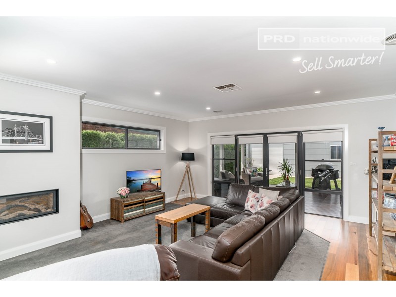 20 Rhoda Avenue, Wagga Wagga NSW 2650